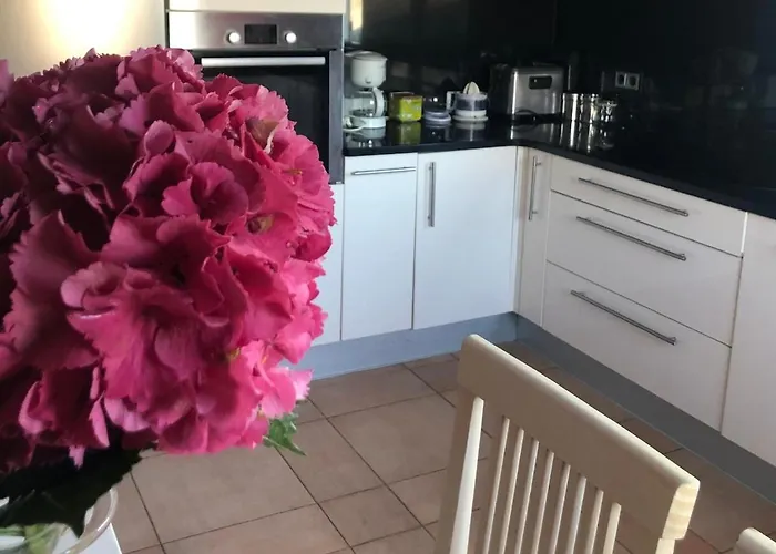 Holiday home Gueezmes